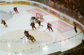 Eishockey, Albert Schultz Eishalle, Wien, UPC Vienna Capitals gegen EC Red Bull Salzburg, 4. Dezember 2016
